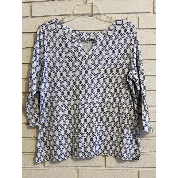 Chicos 2 Top Womens US Large Boat Neck Keyhole Neck 3/4 Sleeve Tee Casual - Picture 1 of 5